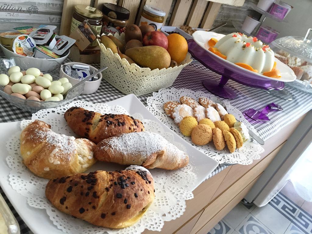 Bed and breakfast Bb Essenze 3*
