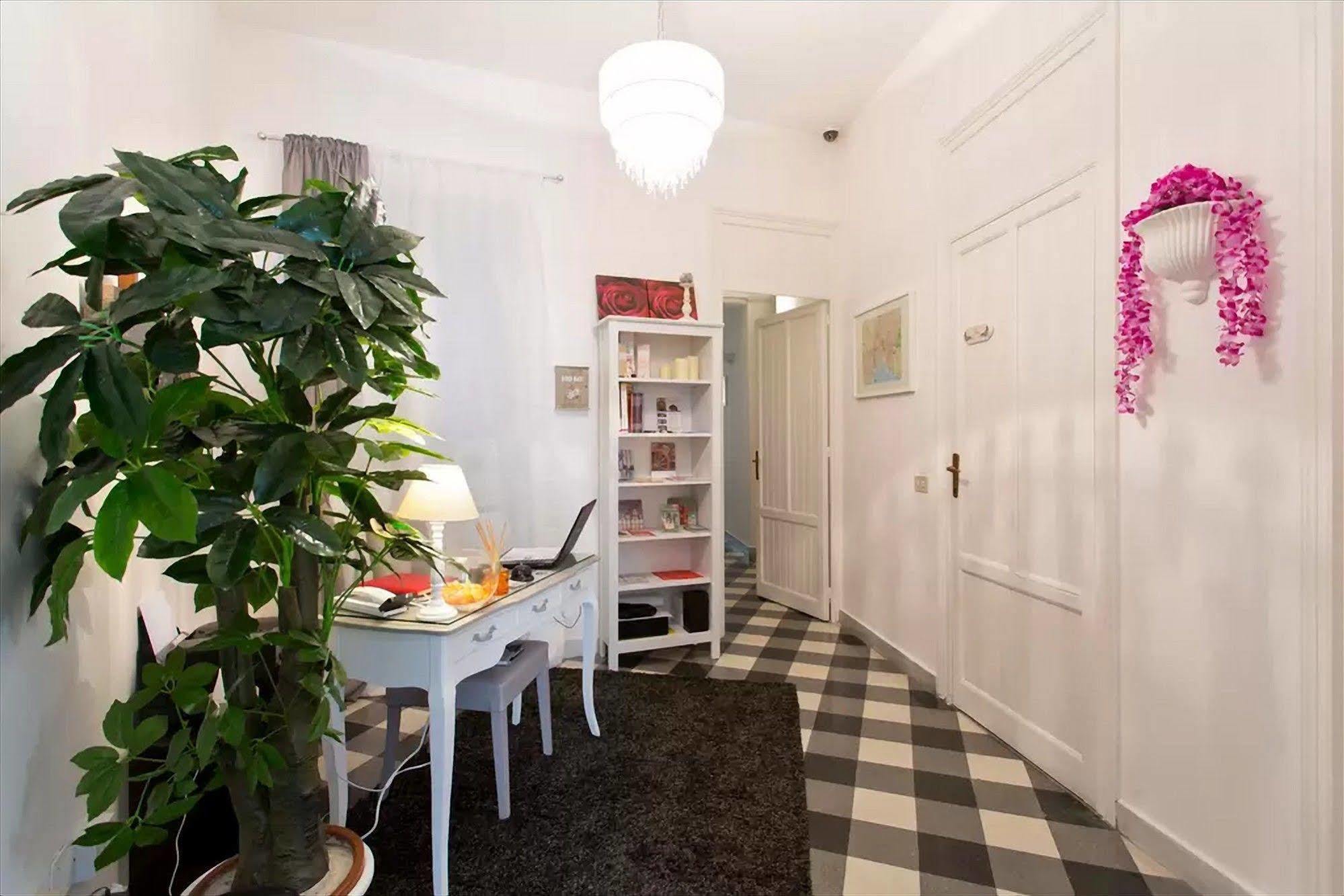 Bb Essenze Bed and breakfast Palermo